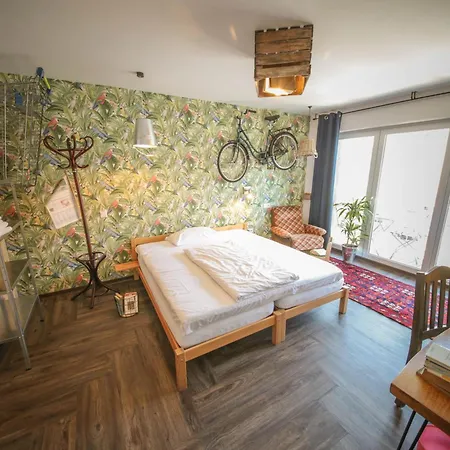 Maskuline Idylle - Monteurwohnungen Inkl. Kuechen/wifi/tv/parkplaetze Bielefeld