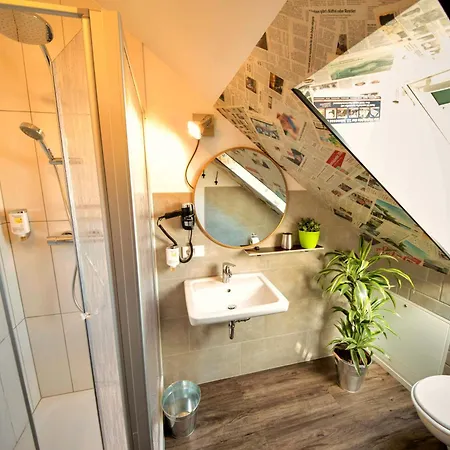 Maskuline Idylle - Monteurwohnungen Inkl. Kuechen/wifi/tv/parkplaetze Apartment