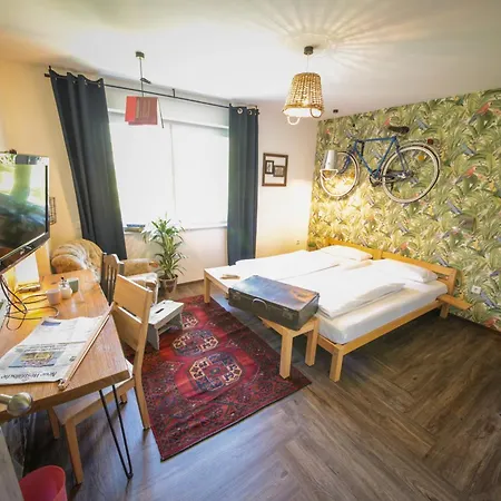 Apartment Maskuline Idylle - Monteurwohnungen Inkl. Kuechen/wifi/tv/parkplaetze Bielefeld