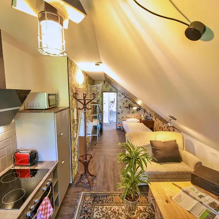 Maskuline Idylle - Monteurwohnungen Inkl. Kuechen/wifi/tv/parkplaetze