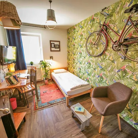 Maskuline Idylle - Monteurwohnungen Inkl. Kuechen/wifi/tv/parkplaetze Bielefeld