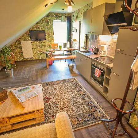 Maskuline Idylle - Monteurwohnungen Inkl. Kuechen/wifi/tv/parkplaetze