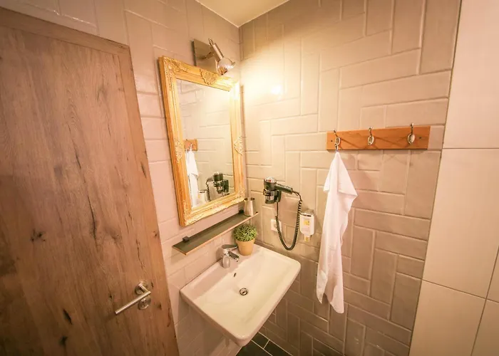 Maskuline Idylle - Monteurwohnungen Inkl. Kuechen/wifi/tv/parkplaetze Lejlighed *