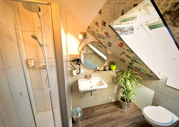 Maskuline Idylle - Monteurwohnungen Inkl. Kuechen/wifi/tv/parkplaetze דירה