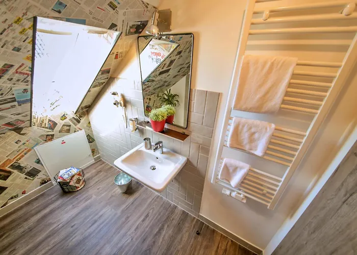 Maskuline Idylle - Monteurwohnungen Inkl. Kuechen/wifi/tv/parkplaetze דירה *