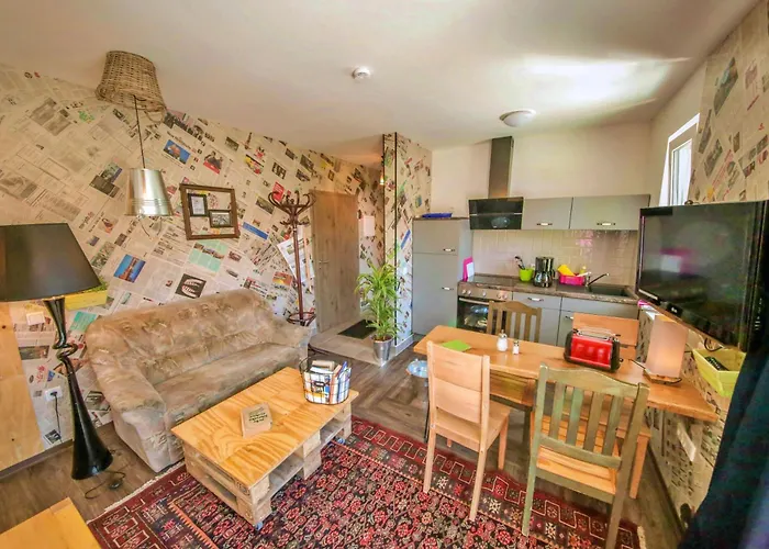 Maskuline Idylle - Monteurwohnungen Inkl. Kuechen/wifi/tv/parkplaetze * Bielefeld